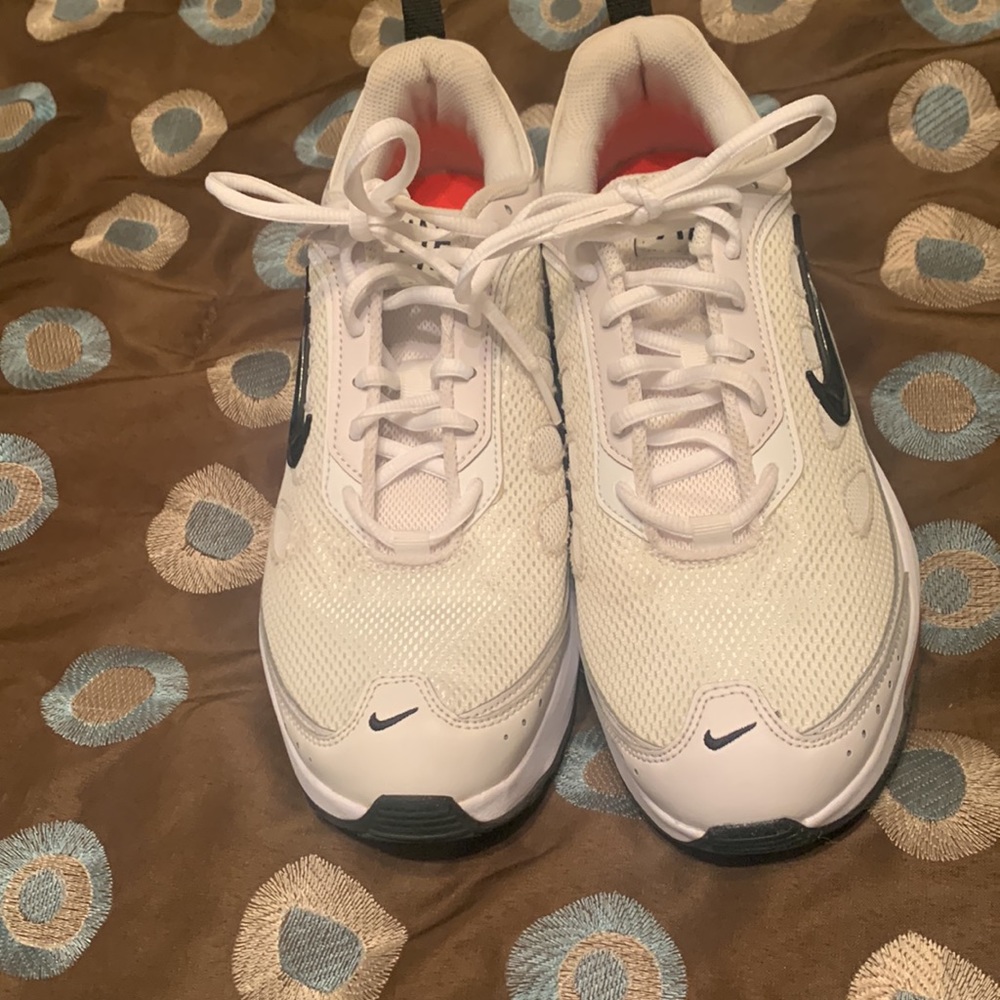 Air Max Mike sneakers